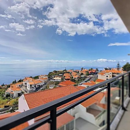 Time House By Lovelystay * Canico (Madeira)