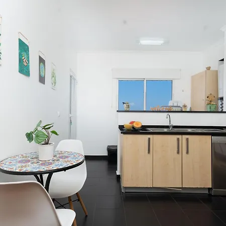Time House By Lovelystay Apartment *
