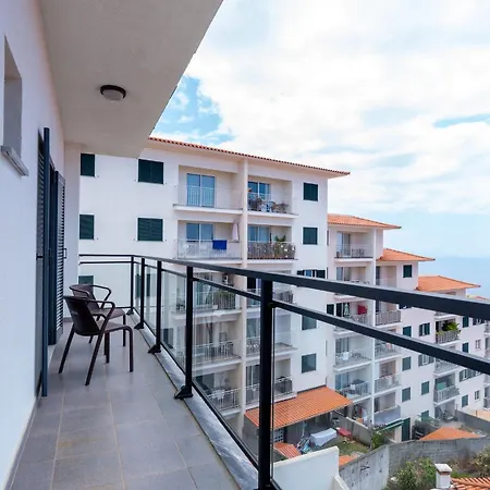 Apartment Time House By Lovelystay Canico (Madeira)