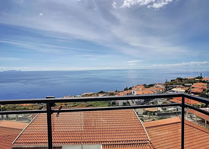 Time House By Lovelystay Canico (Madeira)